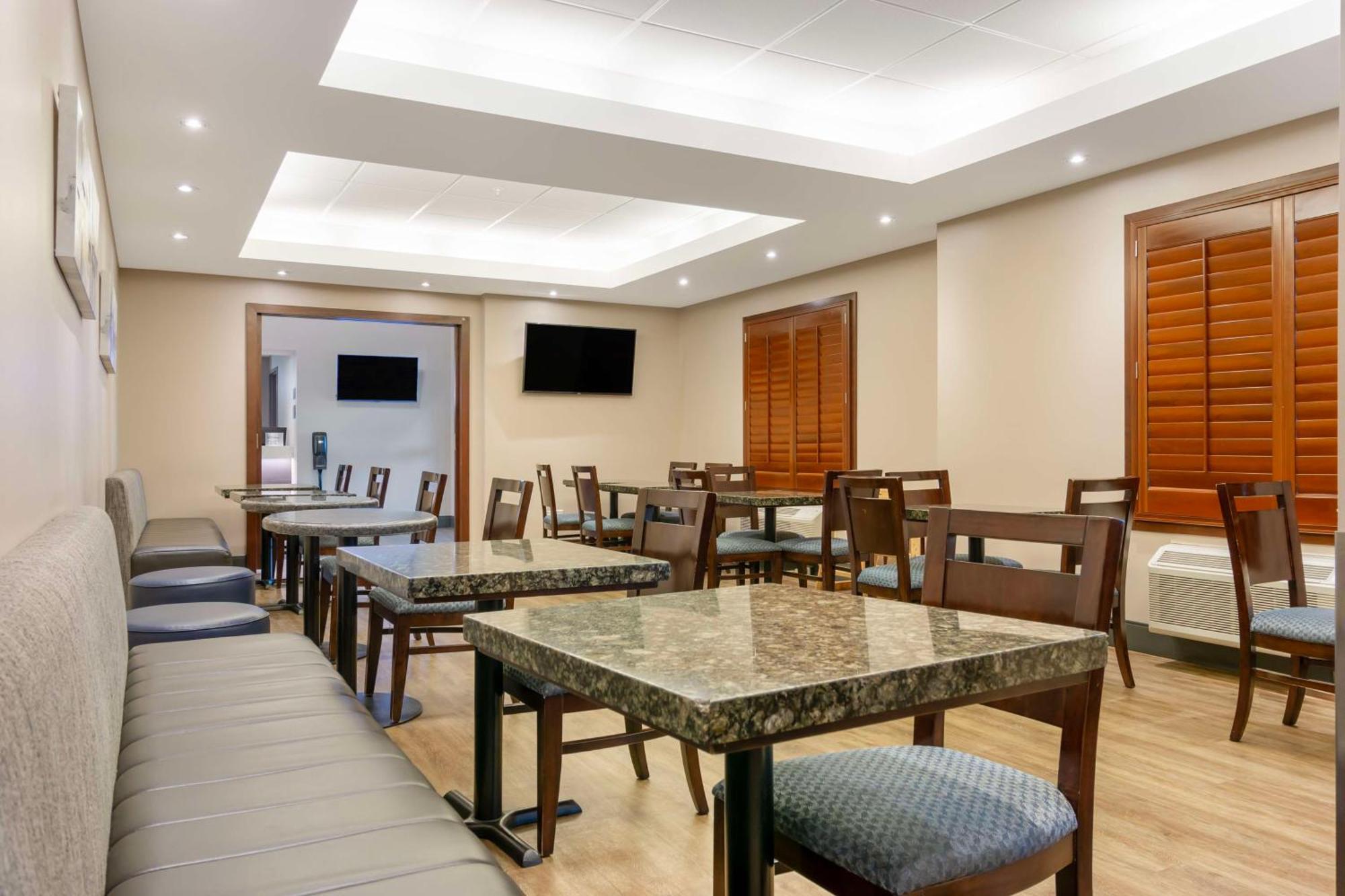 Best Western Plus Brandon Inn Dış mekan fotoğraf