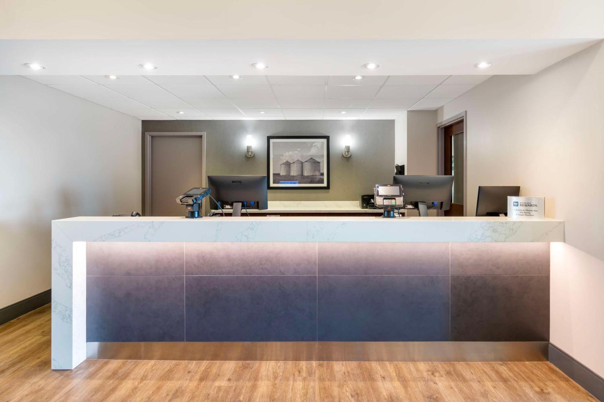 Best Western Plus Brandon Inn Dış mekan fotoğraf